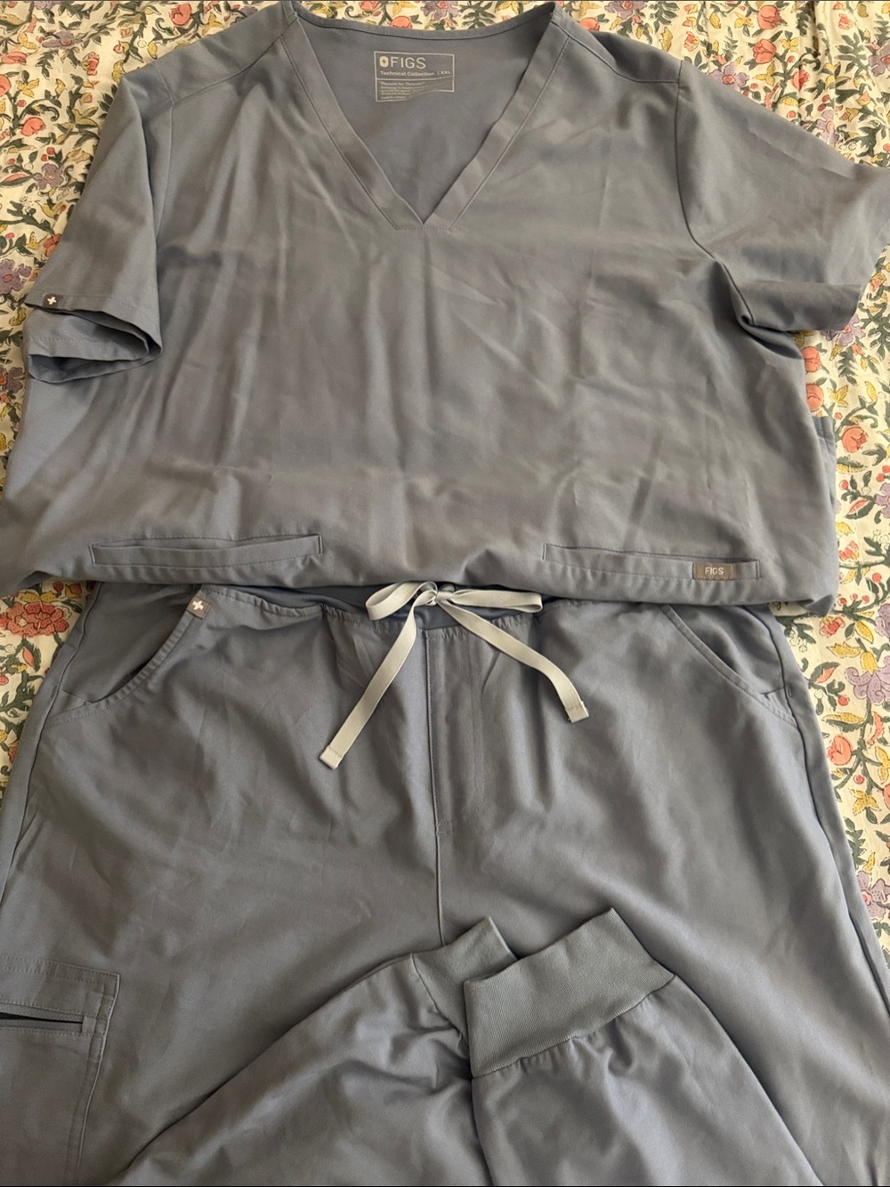 FIGS Women's Scrub Set in Slate Blue